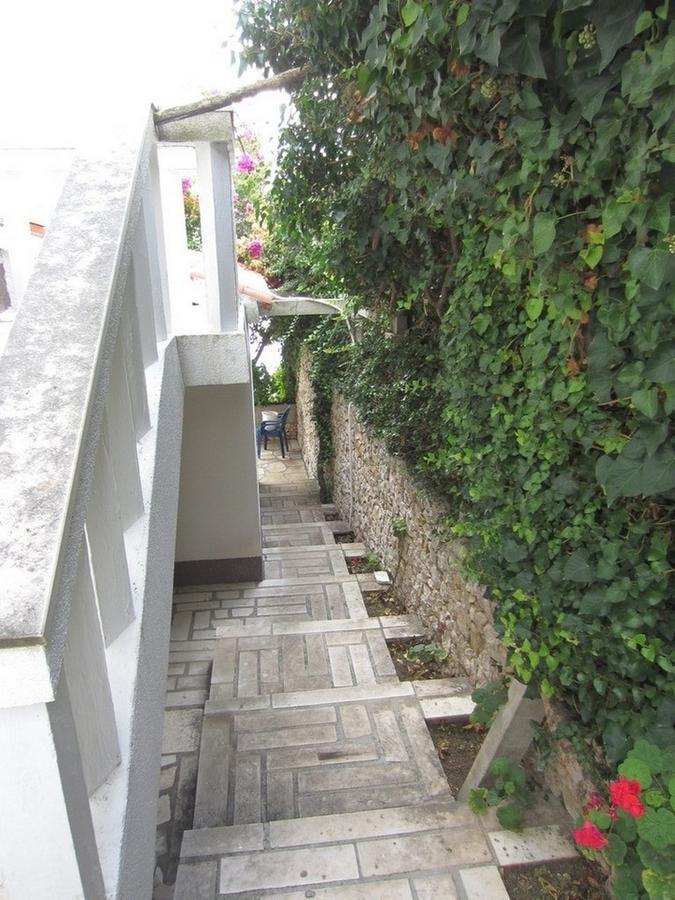 Apartments Zdenka Donji Okrug  Extérieur photo
